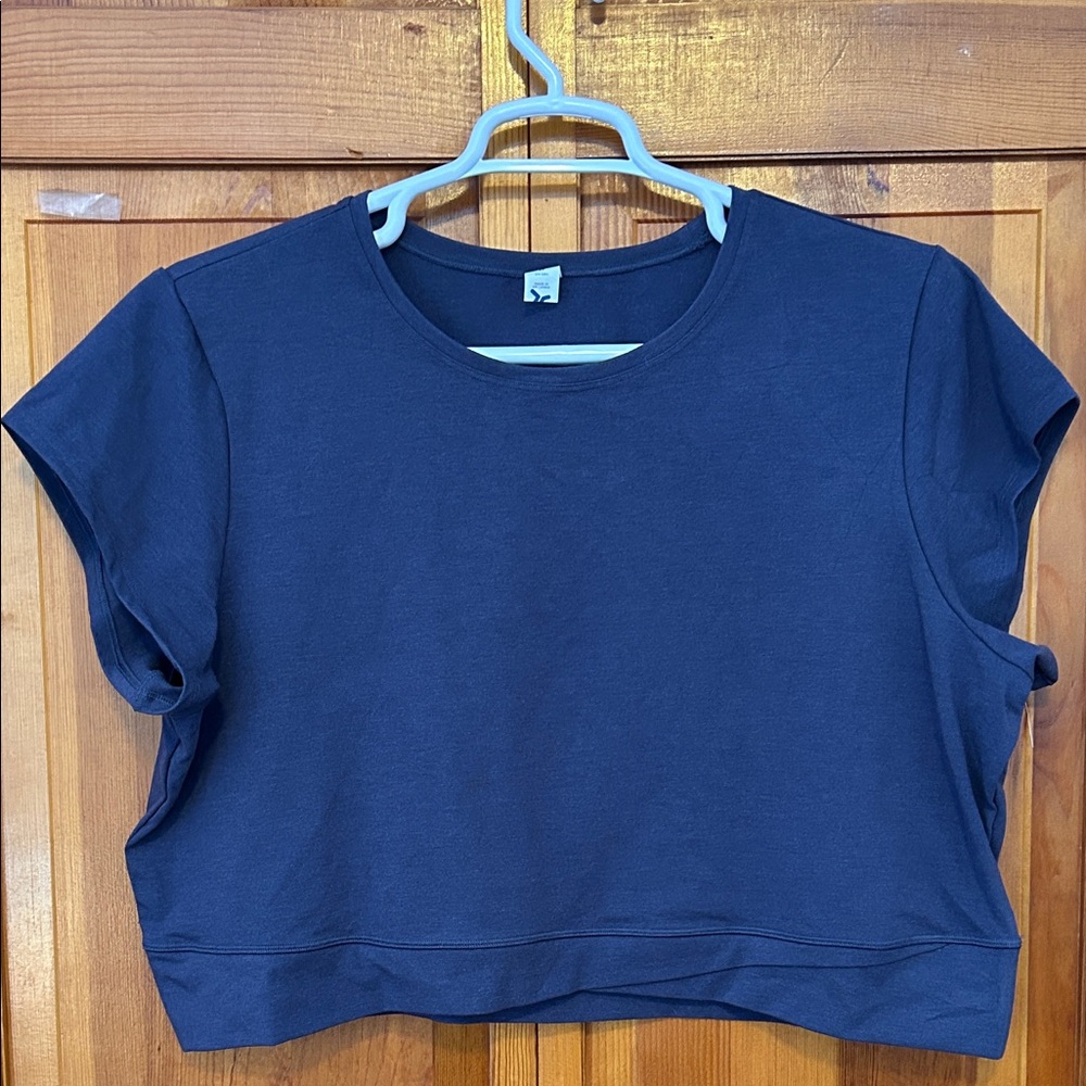 Old Navy PowerChill Blue Cross‑Front Crop Top Plus 3X NWOT Stretch Activewear